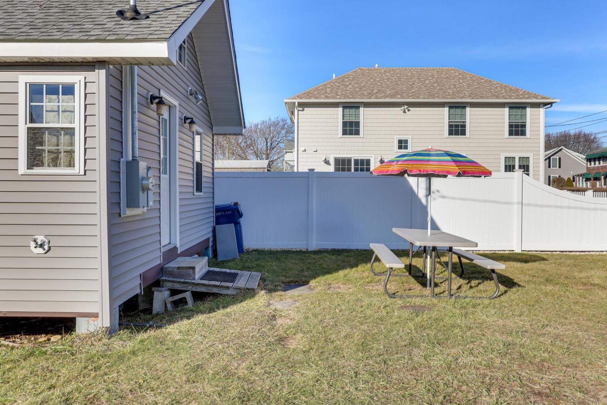 Charming Old Lyme Cottage, Steps To Private Beach! Bagian luar foto